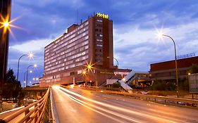 Hotel Chamartin The One